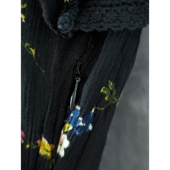 Women's Urban Outfitters Floral jumpsuit Size 2 - Picture 8 of 10